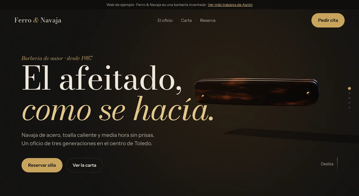 Web de una barbería de lujo con una navaja de afeitar en 3D